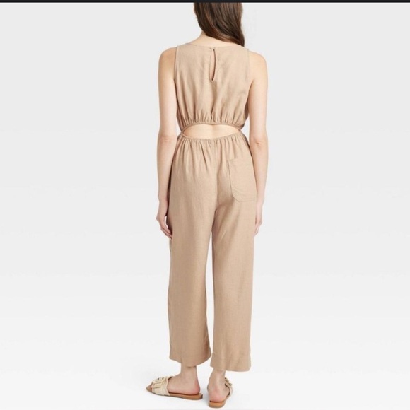 Universal Threads Jumpsuit 1X - Picture 2 of 7